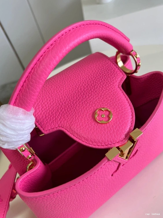 Cheap LOUIS VUITTON CAPUCINES BB 0812